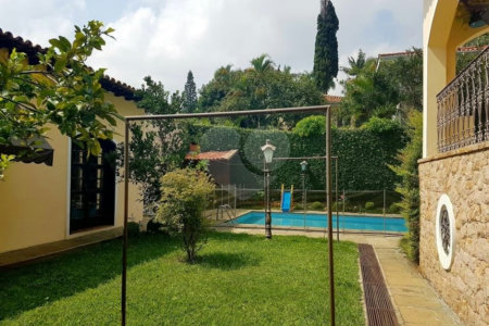 Casa Térrea à venda com 3 suítes em Brooklin Velho, São Paulo, SP