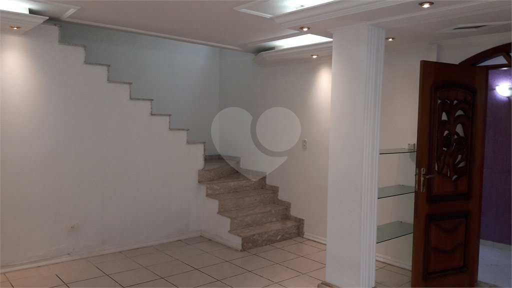 Sobrado à venda com 4 quartos, sendo 2 suítes, em Mandaqui, São Paulo, SP