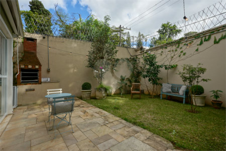 Casa à venda com 4 suítes no condomínio Giardino Di Ville, São Paulo - SP