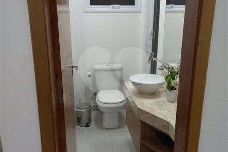 Casa à venda com 3 suítes no condomínio Vila Rica, Indaiatuba - SP
