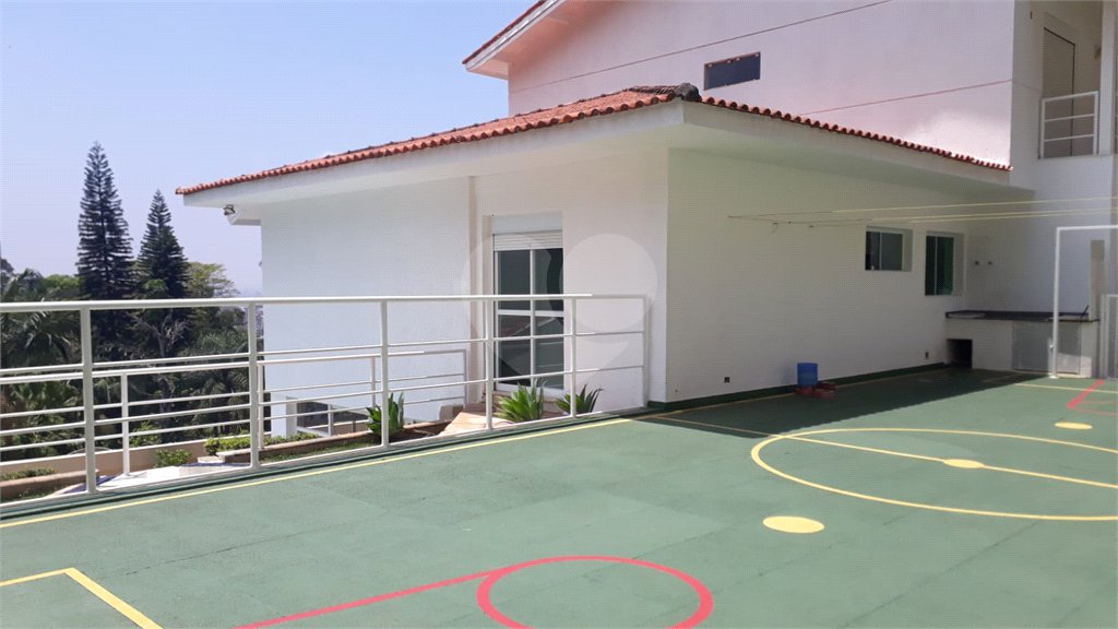 Sobrado à venda com 4 suítes em Tremembé, São Paulo, SP