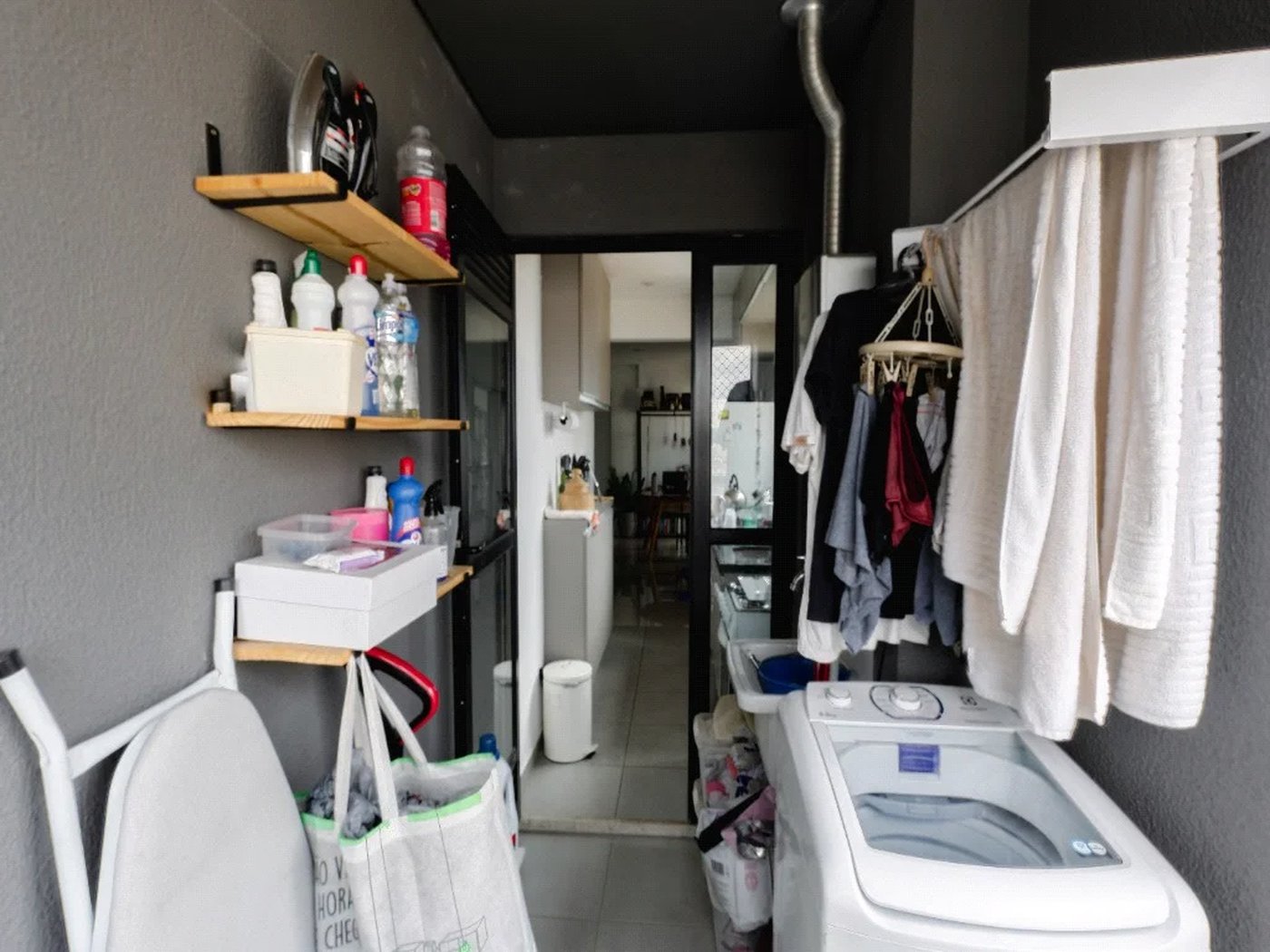 Apartamento à venda com 2 quartos, sendo 1 suíte,  em Pinheiros, São Paulo, SP