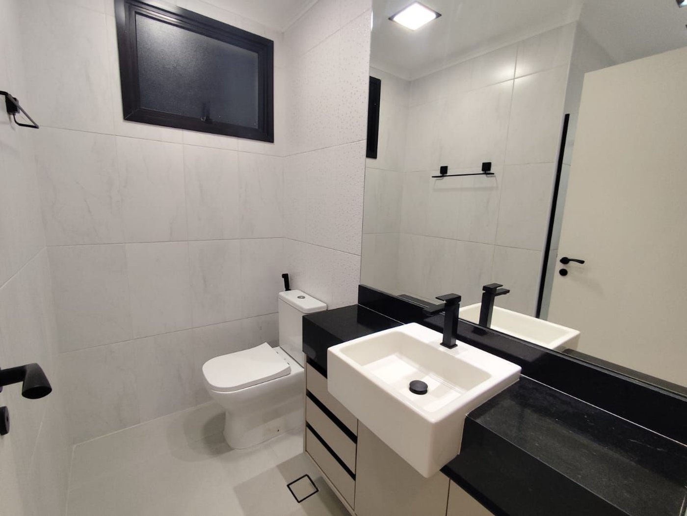 Cobertura com 3 dormitórios à venda, 225 m² por R$ 1.900.000,00 - Pompéia - Santos/SP
