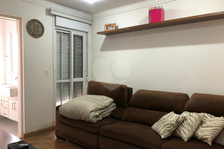 Casa à venda com 3 suítes em Santana, São Paulo, SP