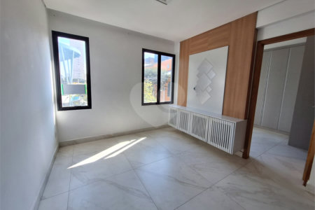 Apartamento à venda com 1 quarto em Jardim das Acácias, São Paulo, SP