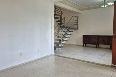 Casa à venda com 3 quartos, sendo 1 suíte,  no condomínio Residencial Horto Villagio, Sorocaba - SP