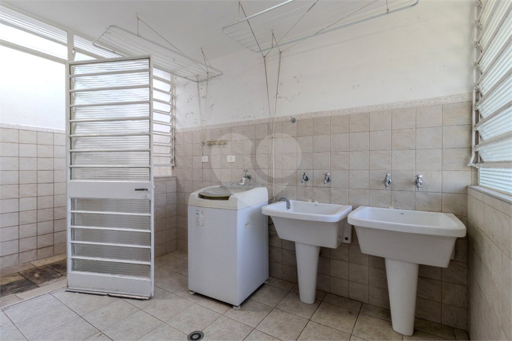 Casa Térrea à venda com 4 quartos, sendo 1 suíte, em Brooklin, São Paulo, SP
