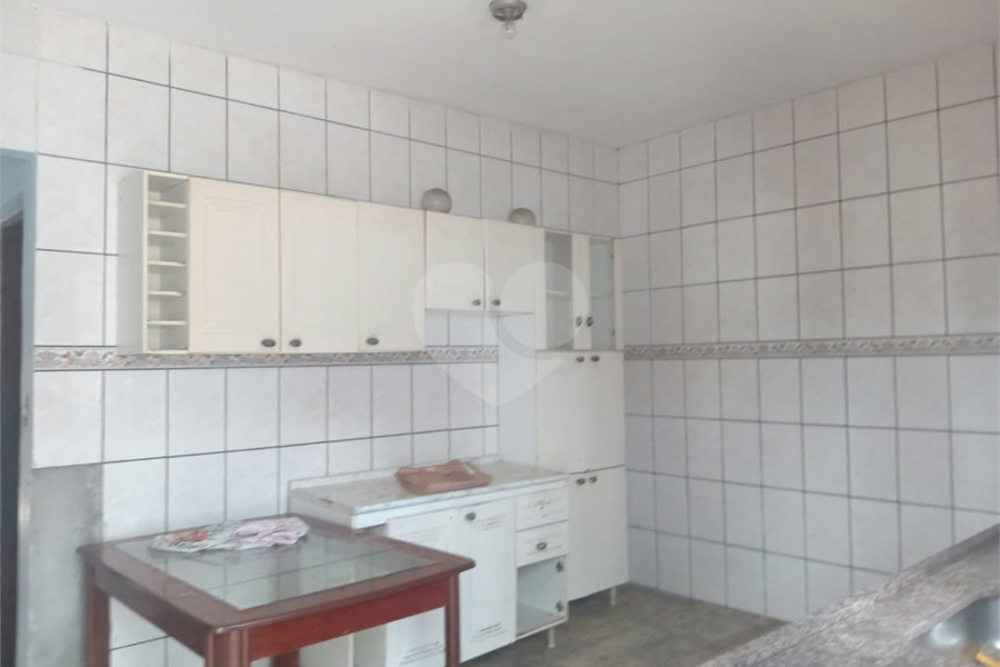 Casa à venda com 3 suítes em Lavapés, Mairiporã, SP