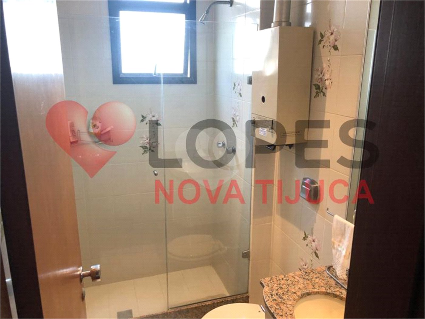 Cobertura à venda com 3 quartos, sendo 2 suítes, em Tijuca, Rio de Janeiro, RJ