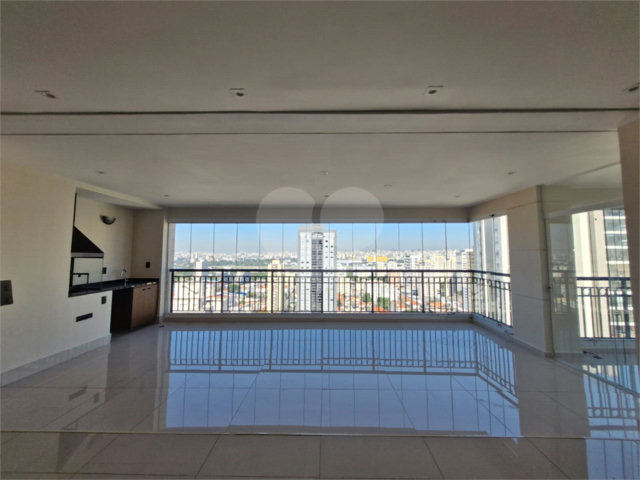 Apartamento para alugar com 3 suítes em Santana, São Paulo, SP