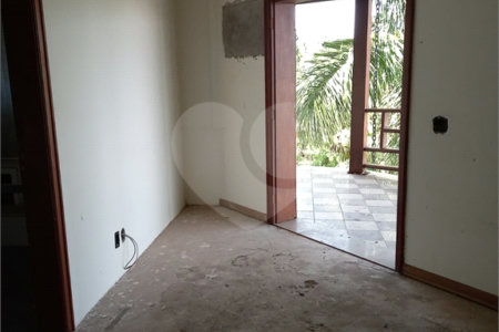 Casa à venda com 14 quartos, sendo 10 suítes, no condomínio Rua do Observatorio 2270, Vinhedo - SP