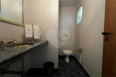 Apartamento à venda com 4 quartos, sendo 3 suítes, em Itaim Bibi, São Paulo, SP