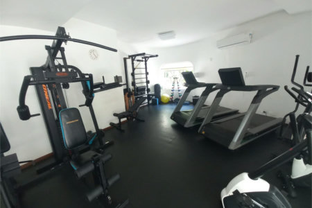 Apartamento à venda com 3 quartos, sendo 1 suíte,  em Vila Andrade, São Paulo, SP