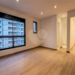 Apartamento à venda com 3 suítes em Vila Nova Conceição, São Paulo, SP
