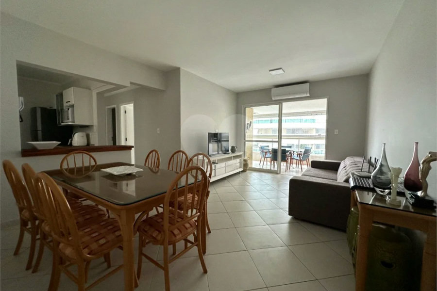Apartamento à venda com 4 quartos, sendo 2 suítes, em Riviera de São Lourenço, Bertioga, SP