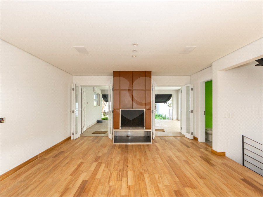 Casa com 4 quartos a venda Vila Nova Conceição, São Paulo - SP