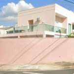 Sobrado à venda com 4 quartos, sendo 2 suítes, em Jardim Regina, Indaiatuba, SP