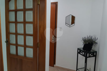 Apartamento à venda com 3 quartos, sendo 2 suítes, em Pinheiros, São Paulo, SP