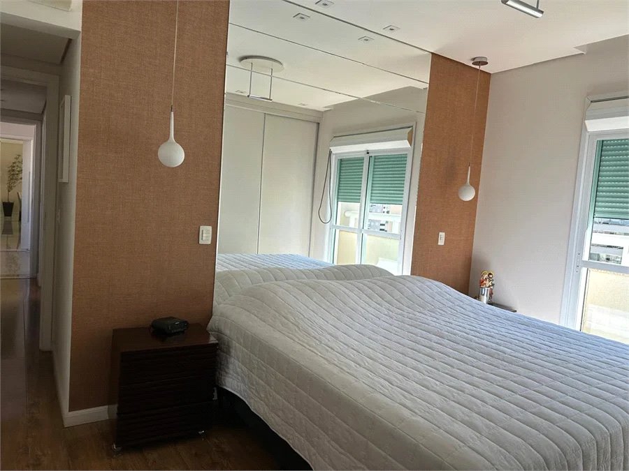 Apartamento à venda com 3 suítes em Vila Suzana, São Paulo, SP
