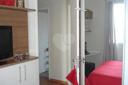 Apartamento à venda com 2 quartos em Jardim Ivana, São Paulo, SP