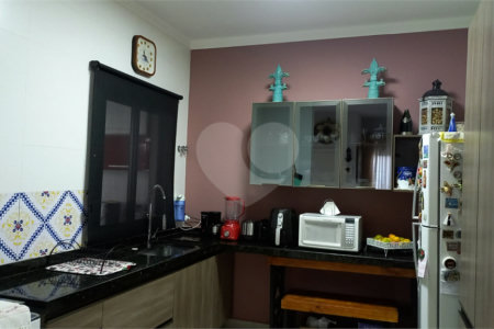 Casa à venda com 3 suítes no condomínio Residencial Marchant Buarque, Atibaia - SP