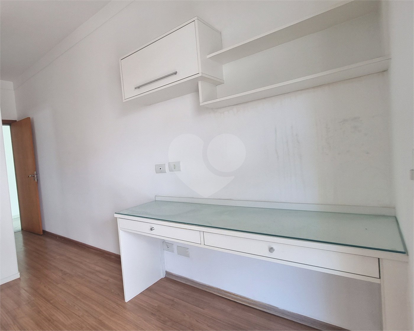 Casa à venda com 4 suítes no condomínio Mont Blanc, Sorocaba - SP