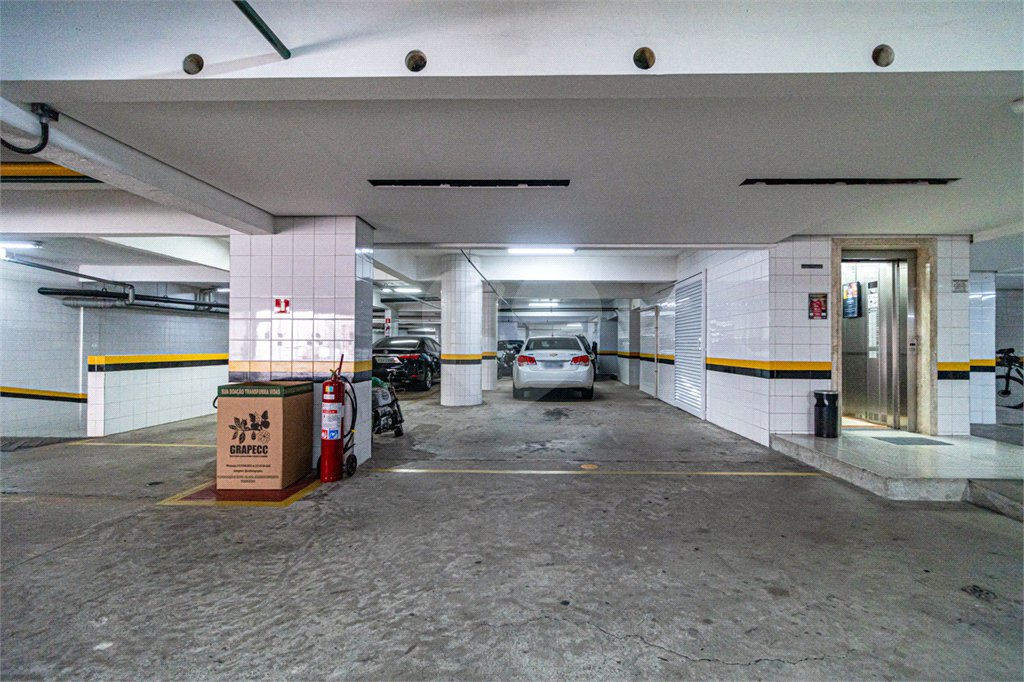 Apartamento à venda com 4 quartos, sendo 3 suítes,  em Perdizes, São Paulo, SP