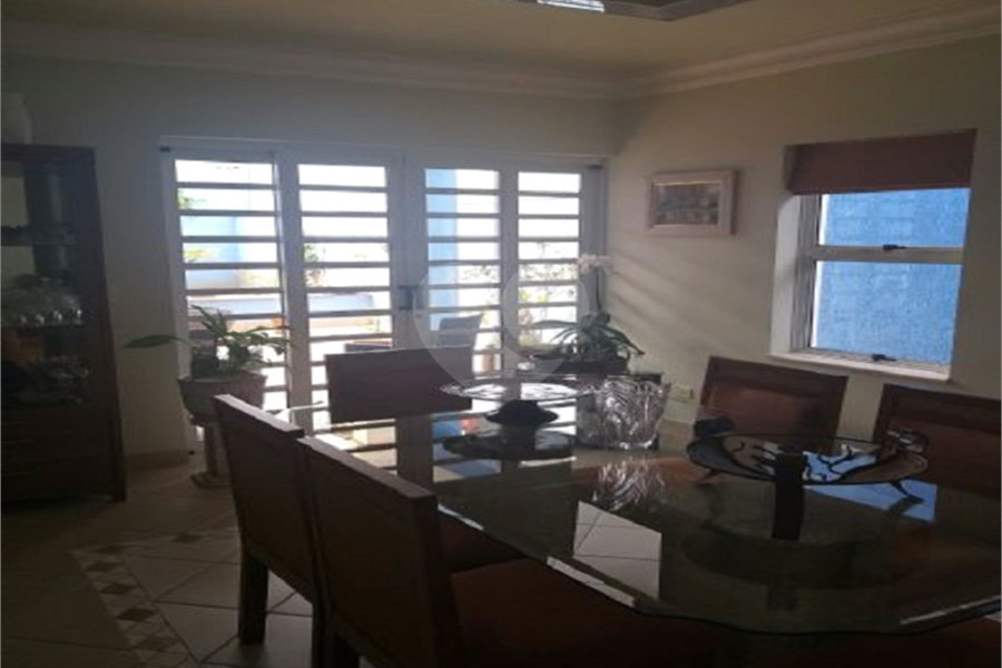 Sobrado à venda com 3 suítes em Vila Guilherme, São Paulo, SP