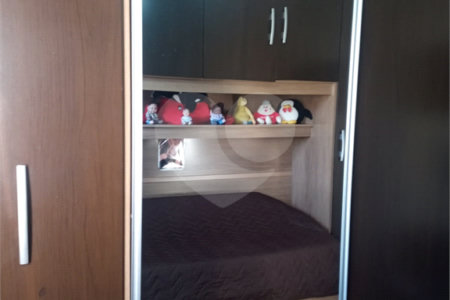 Apartamento à venda com 3 quartos, sendo 1 suíte,  em Saúde, São Paulo, SP
