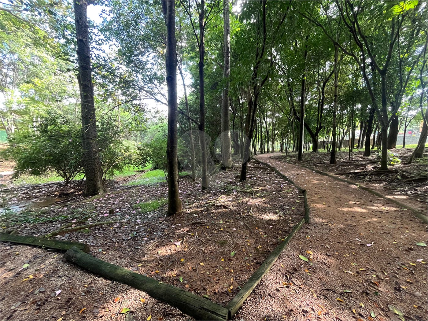 Terreno à venda no condomínio Parque dos Resedás, Itupeva - SP