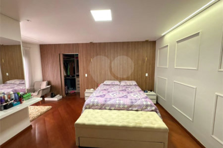 Sobrado à venda com 3 suítes em Vila Milton, Guarulhos, SP