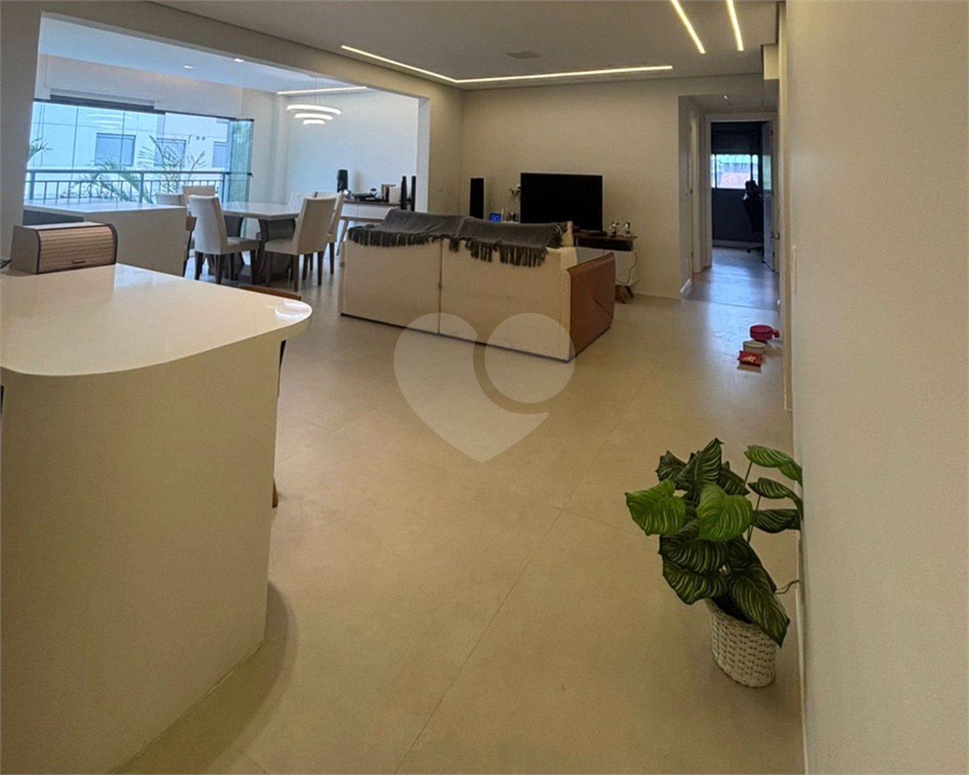 Apartamento à venda com 3 suítes em Tucuruvi, São Paulo, SP
