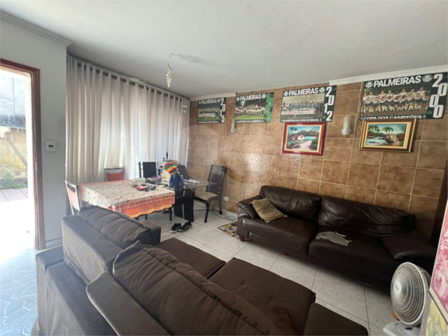 Casa à venda com 3 quartos, sendo 1 suíte,  em Tucuruvi, São Paulo, SP