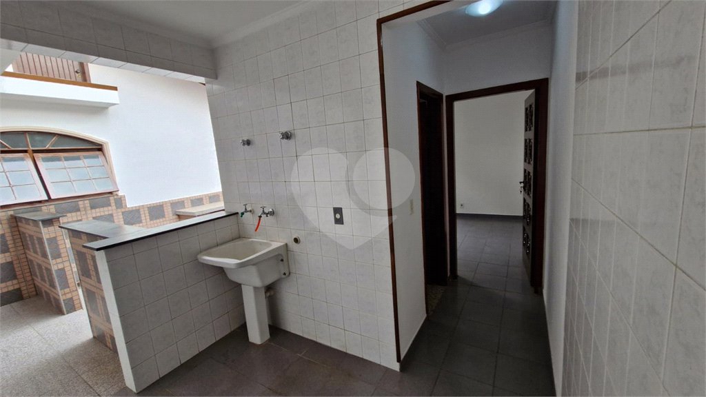 Casa Térrea à venda com 3 quartos em Conjunto Residencial Butantã, São Paulo, SP