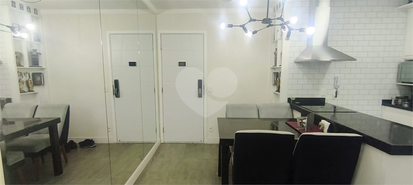 Apartamento à venda com 2 quartos, sendo 1 suíte, em Jardim Flor da Montanha, Guarulhos, SP