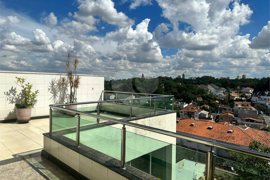 Casa à venda com 4 suítes no condomínio Mirante do Horto, São Paulo - SP