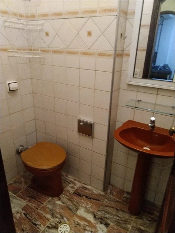 Sobrado à venda com 4 quartos, sendo 2 suítes, em Instituto de Previdência, São Paulo, SP