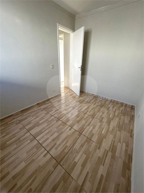 Apartamento para alugar com 2 quartos em Jardim Santa Lúcia, Salto, SP