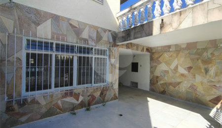 Casa à venda com 3 quartos, sendo 1 suíte,  em Vila Vianelo, Jundiaí, SP
