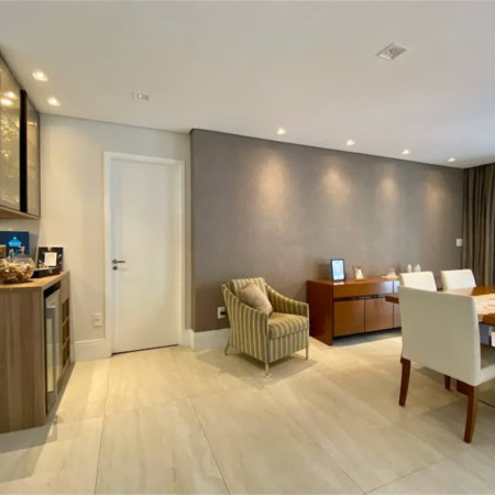 Apartamento à venda com 3 suítes em Vila Suzana, São Paulo, SP