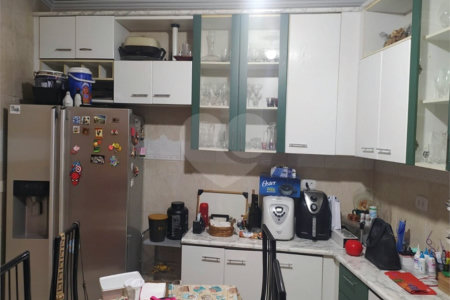 Sobrado à venda com 3 quartos, sendo 1 suíte, em Santa Teresinha, São Paulo, SP