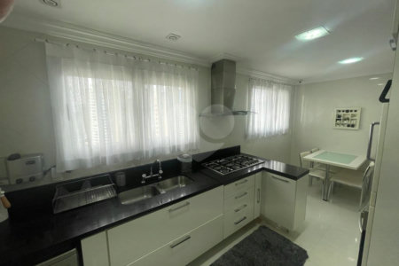 Apartamento à venda com 3 suítes em Vila Gertrudes, São Paulo, SP