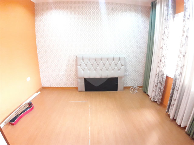 Sobrado à venda com 6 quartos, sendo 3 suítes,  em Vila Guilherme, São Paulo, SP