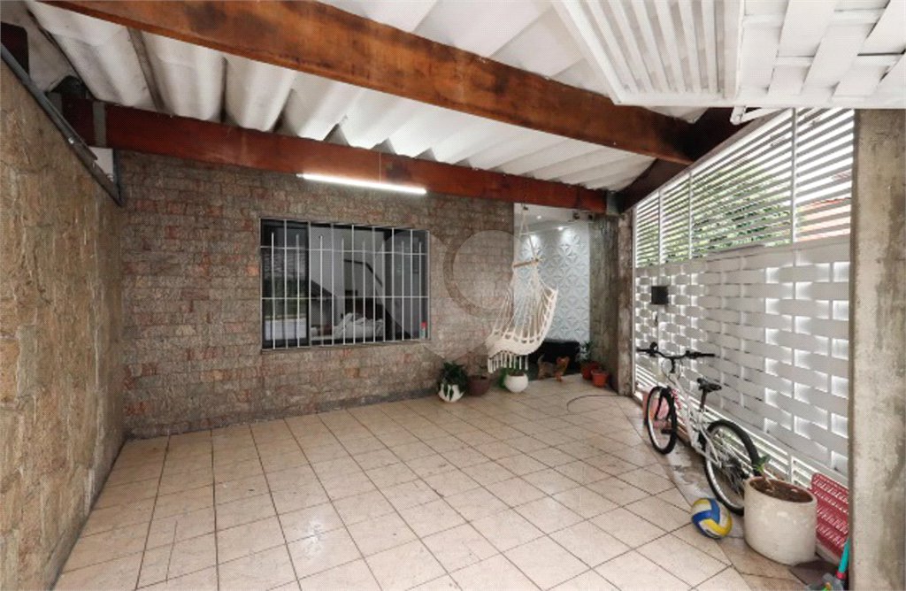 Casa à venda com 4 quartos, sendo 1 suíte, em Parque Edu Chaves, São Paulo, SP