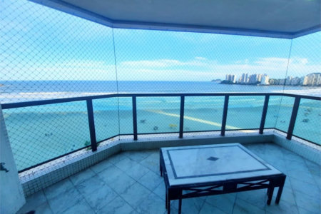 Apartamento Residencial à venda, Pitangueiras, Guarujá - AP0136.