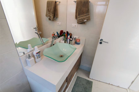 Casa à venda com 3 quartos, sendo 1 suíte,  em Horto Santo Antonio, Jundiaí, SP