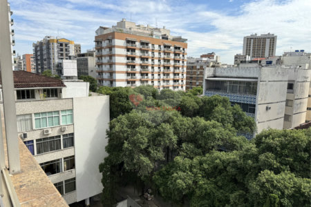 Apartamento à venda com 4 quartos, sendo 2 suítes, em Tijuca, Rio de Janeiro, RJ