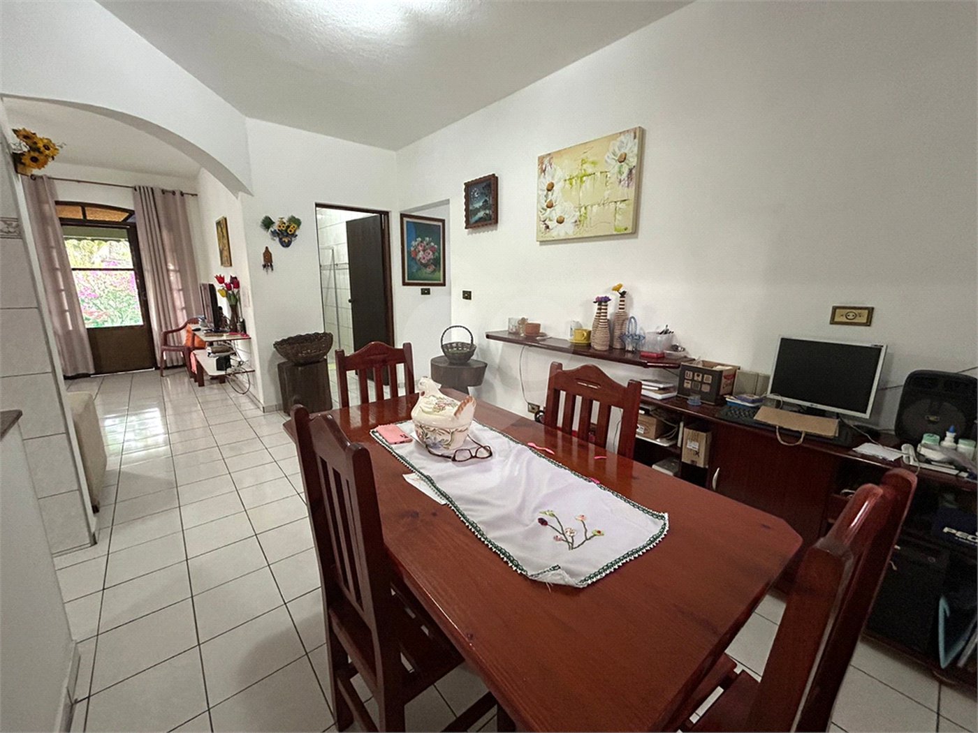 Casa em condomínio à venda com 3 quartos, sendo 1 suíte,  no Centro, Bom Jesus dos Perdões, SP
