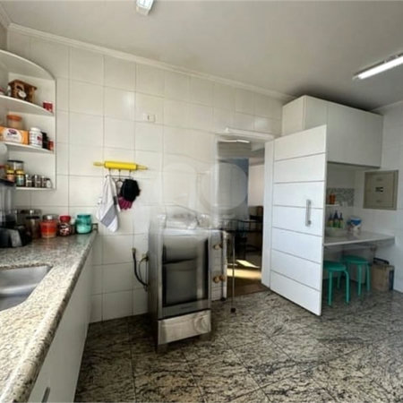 Apartamento para alugar com 3 quartos, sendo 1 suíte,  em Vila Andrade, São Paulo, SP