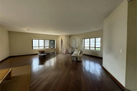 Apartamento à venda com 4 quartos, sendo 2 suítes,  em Vila Suzana, São Paulo, SP